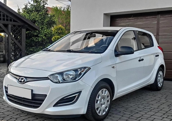 Hyundai i20 cena 22950 przebieg: 192000, rok produkcji 2013 z Piechowice małe 254